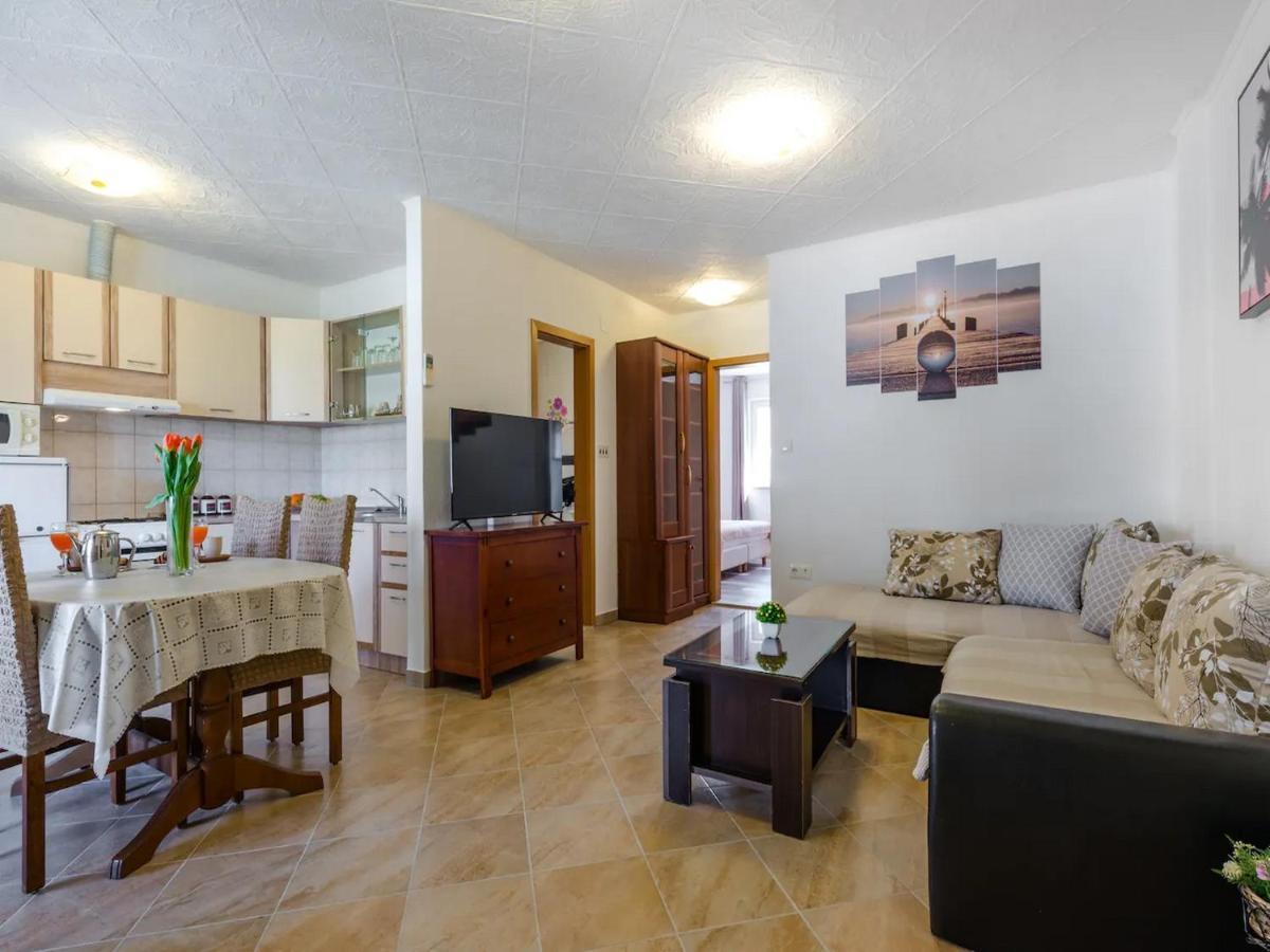 Prlender Apartment Cibaca Екстериор снимка