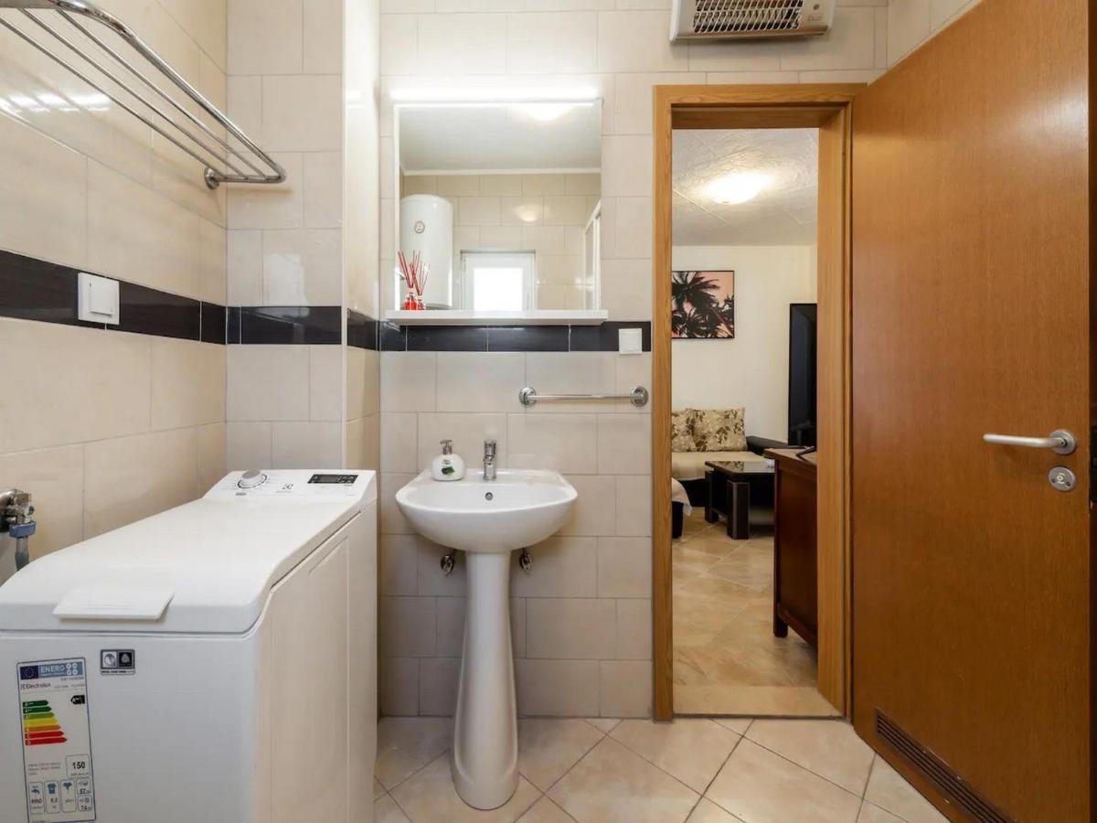 Prlender Apartment Cibaca Екстериор снимка